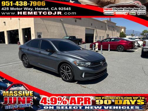 Platinum Gray Metallic 2023 Volkswagen Jetta 1.5T Sport