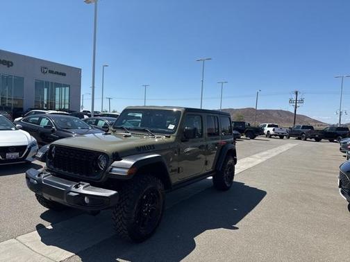 2025 Jeep Wrangler Sport