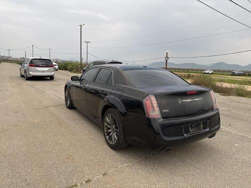 2014 Chrysler 300C John Varvatos Luxury