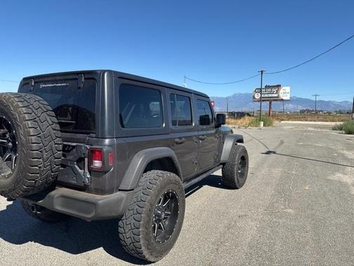 2022 Jeep Wrangler Unlimited Sport
