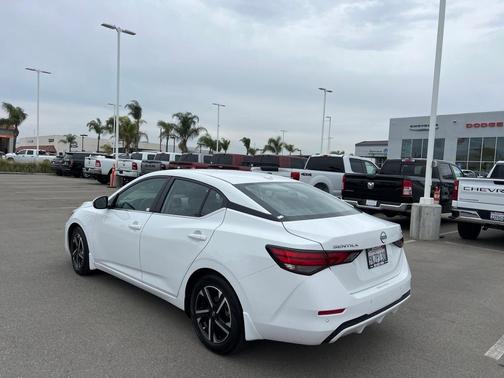 2024 Nissan Sentra SV