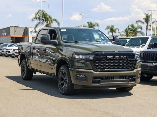 Night 2026 RAM 1500 Big Horn/Lone Star