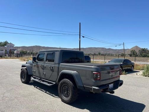 2020 Jeep Gladiator Overland