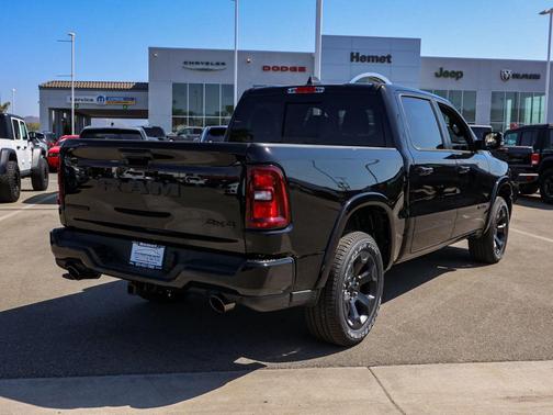 Diamond Black 2026 RAM 1500 Big Horn/Lone Star