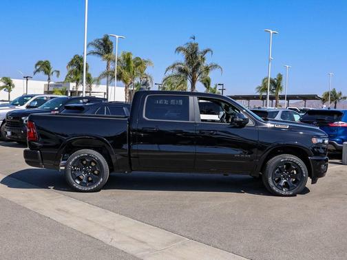 Diamond Black 2026 RAM 1500 Big Horn/Lone Star