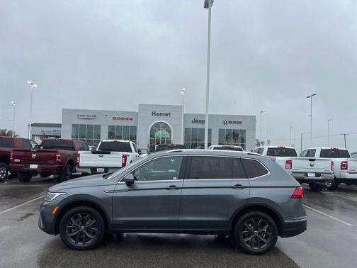 2024 Volkswagen Tiguan 2.0T SE