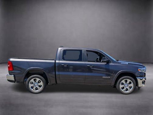 Granite Crystal Clearcoat Metallic 2026 RAM 1500 Big Horn