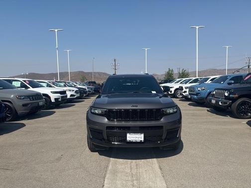 2024 Jeep Grand Cherokee L Laredo