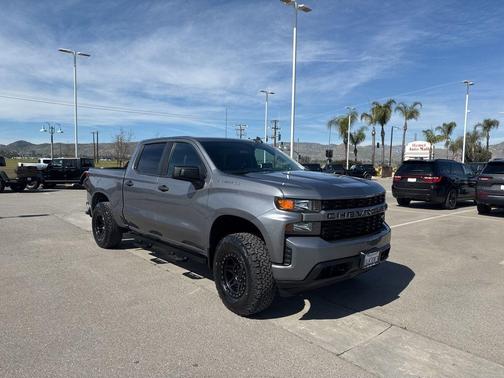 2020 Chevrolet Silverado 1500 Custom