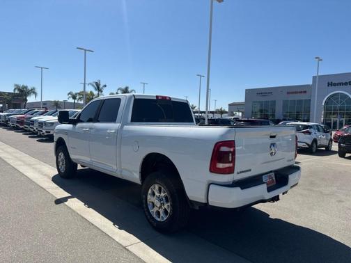 Bright White Clearcoat 2024 RAM 2500 Laramie