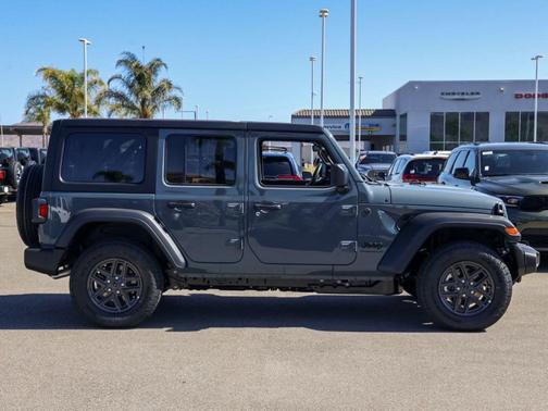 Anvil Clearcoat 2026 Jeep Wrangler Sport