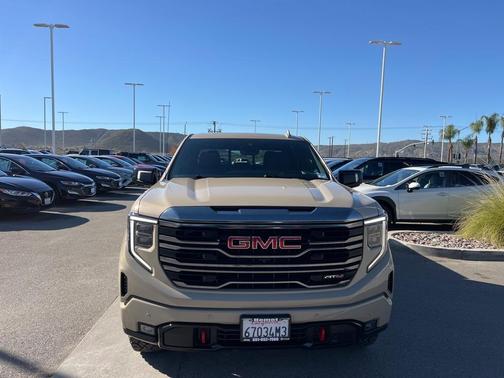 2022 GMC Sierra 1500 AT4