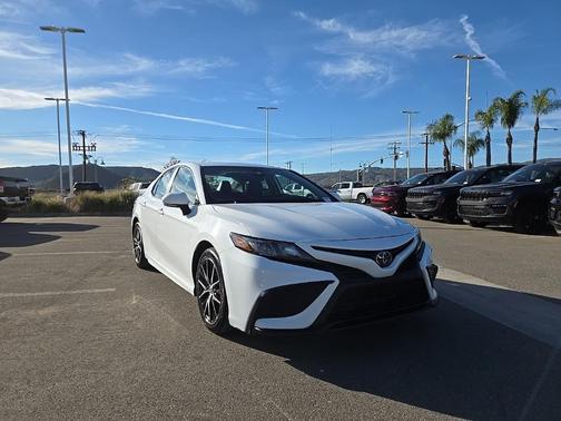 2023 Toyota Camry SE Nightshade