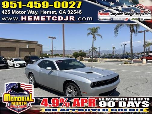 2022 Dodge Challenger SXT