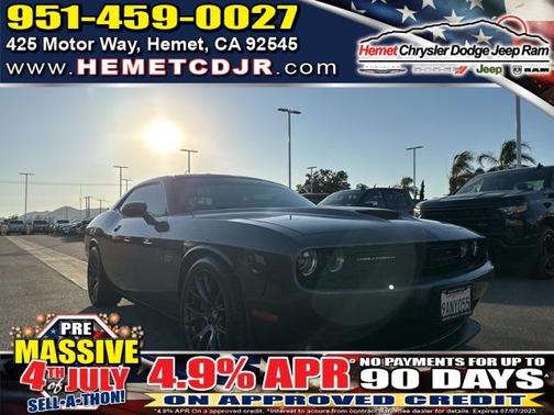2015 Dodge Challenger SRT 392