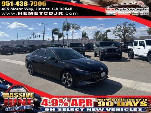 Phantom Black 2022 Hyundai ELANTRA Limited