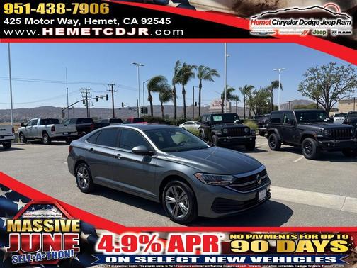 Platinum Gray Metallic 2024 Volkswagen Jetta 1.5T SE