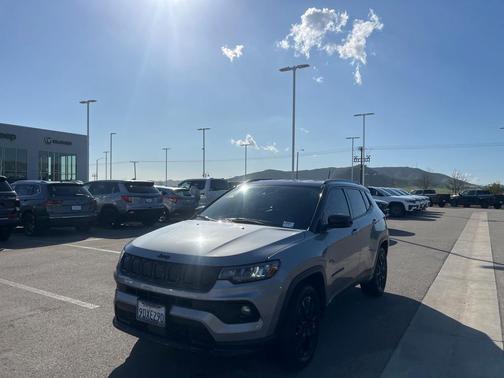 2022 Jeep Compass Altitude