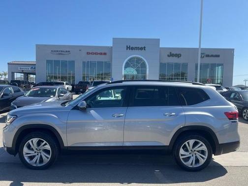 2022 Volkswagen Atlas 3.6L SE w/Technology