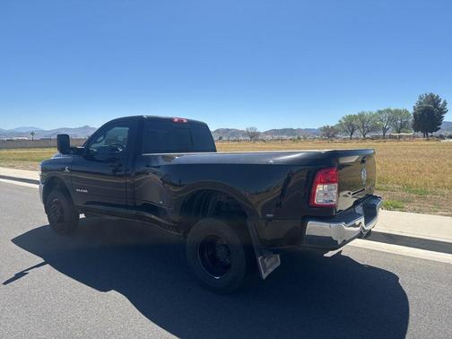 Diamond Black 2021 RAM 3500 Tradesman