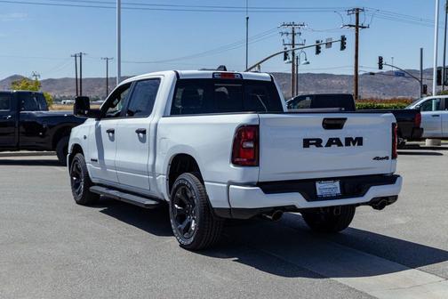 Bright White Clearcoat 2026 RAM 1500 Tradesman