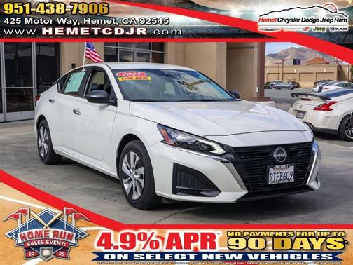 Glacier White 2025 Nissan Altima S