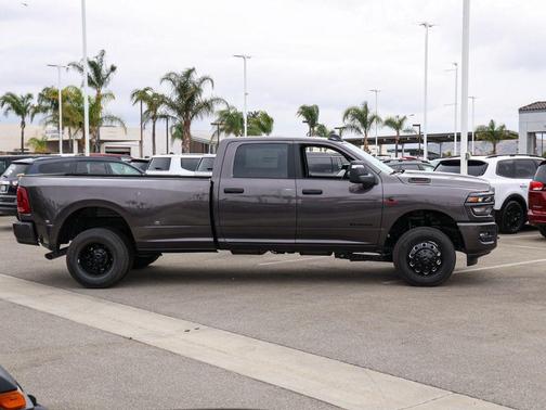 Granite Crystal Clearcoat Metallic 2026 RAM 3500 Big Horn