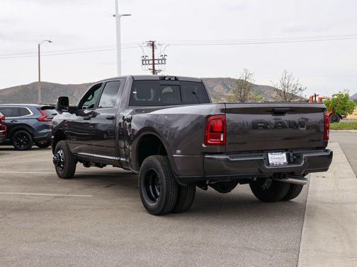 Granite Crystal Clearcoat Metallic 2026 RAM 3500 Big Horn