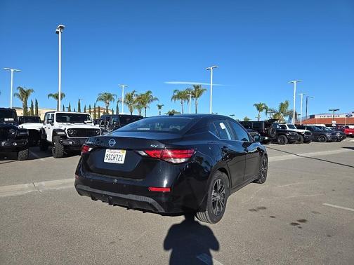 2022 Nissan Sentra SV