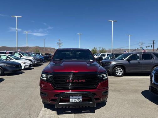 Delmonico Red Pearlcoat 2023 RAM 1500 Limited