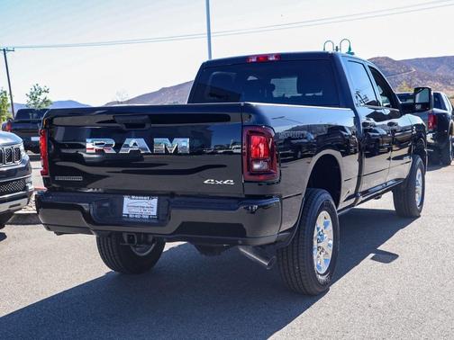 Diamond Black 2026 RAM 2500 Big Horn