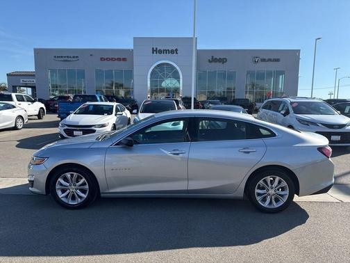 2022 Chevrolet Malibu LT