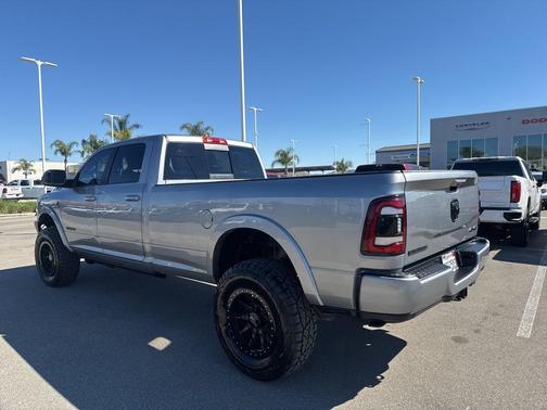 2022 RAM 3500 Laramie