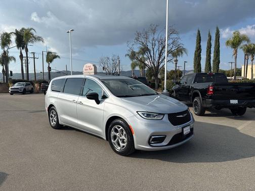 2024 Chrysler Pacifica Limited