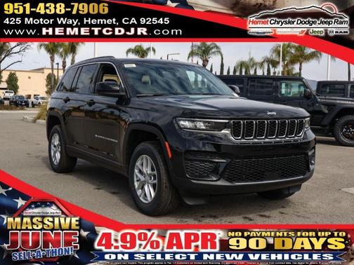 Diamond Black 2026 Jeep Grand Cherokee Laredo X