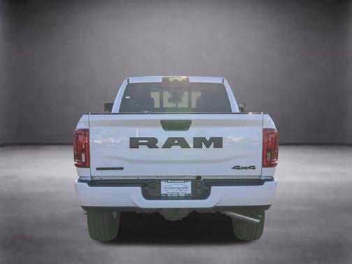 Bright White Clearcoat 2027 RAM 2500 Big Horn