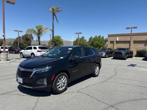 Mosaic Black Metallic 2023 Chevrolet Equinox 2LT