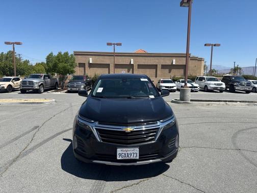 Mosaic Black Metallic 2023 Chevrolet Equinox 2LT