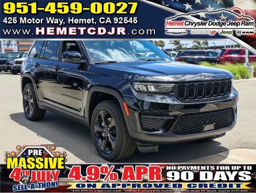 2025 Jeep Grand Cherokee Laredo