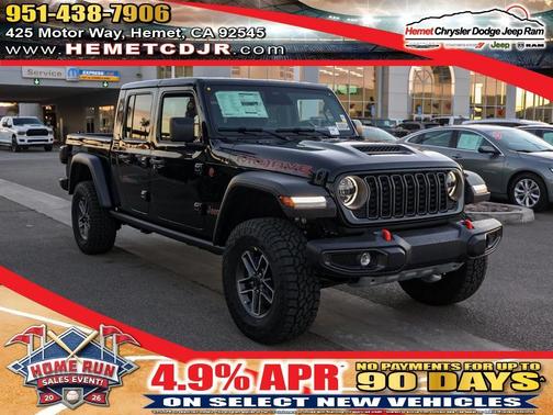 Black Clearcoat 2026 Jeep Gladiator Mojave