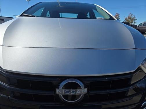 2023 Nissan Versa 1.6 SV