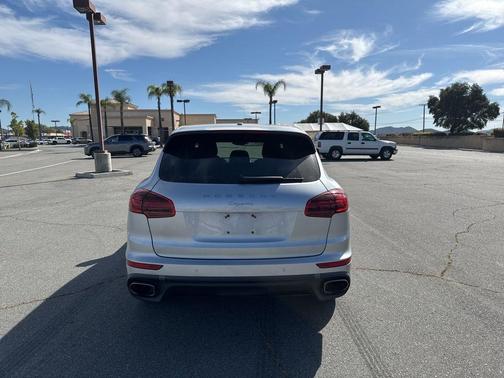 2018 Porsche Cayenne 