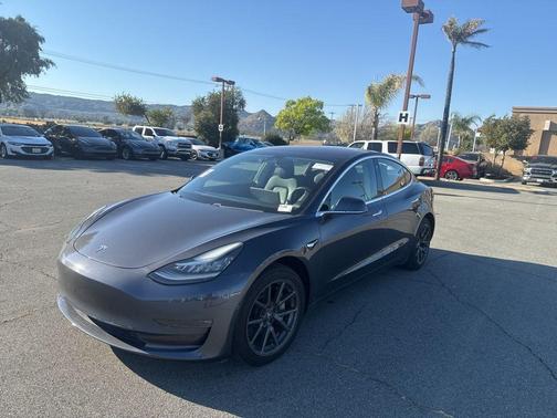 2018 Tesla Model 3 Long Range