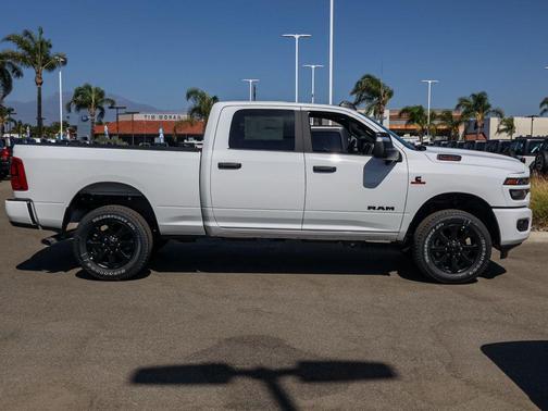 Bright White Clearcoat 2026 RAM 2500 Big Horn
