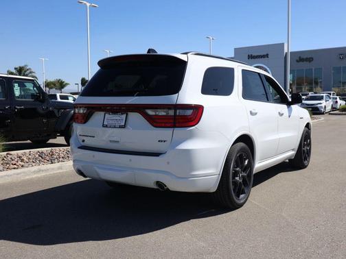 2026 Dodge Durango GT Premium HEMI V8