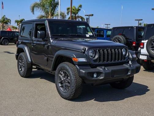 2025 Jeep Wrangler Sport