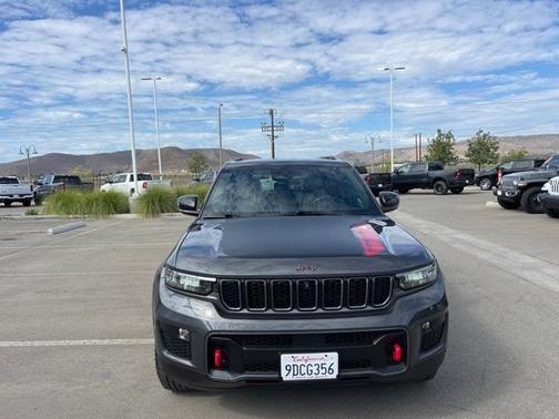 2022 Jeep Grand Cherokee Trailhawk
