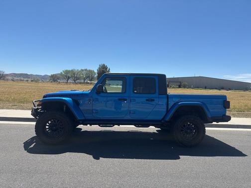 Hydro Blue Pearlcoat 2020 Jeep Gladiator Rubicon