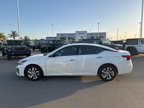 2024 Nissan Altima 2.5 S