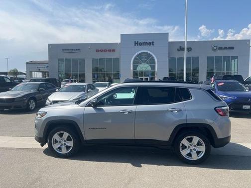 2022 Jeep Compass Latitude